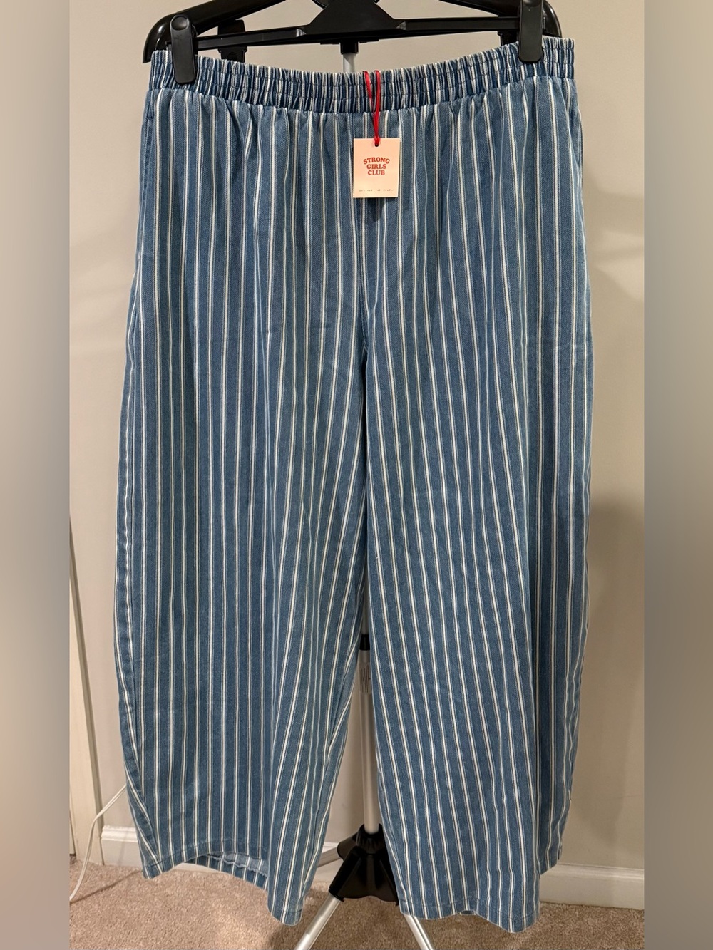 Muthahood Jeans Ottie Denim Light Wash 2X 20 22 24 barrel jeans NWT